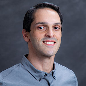 Dr. Wayne Solomon